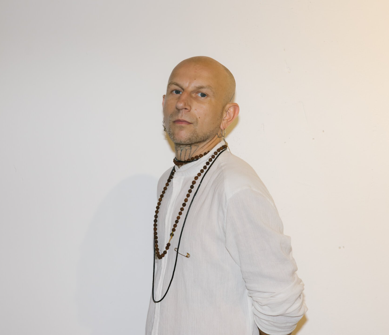 Portrait of Artist Michal Andrysiak at Notagallery in Berlin-Kreuzberg