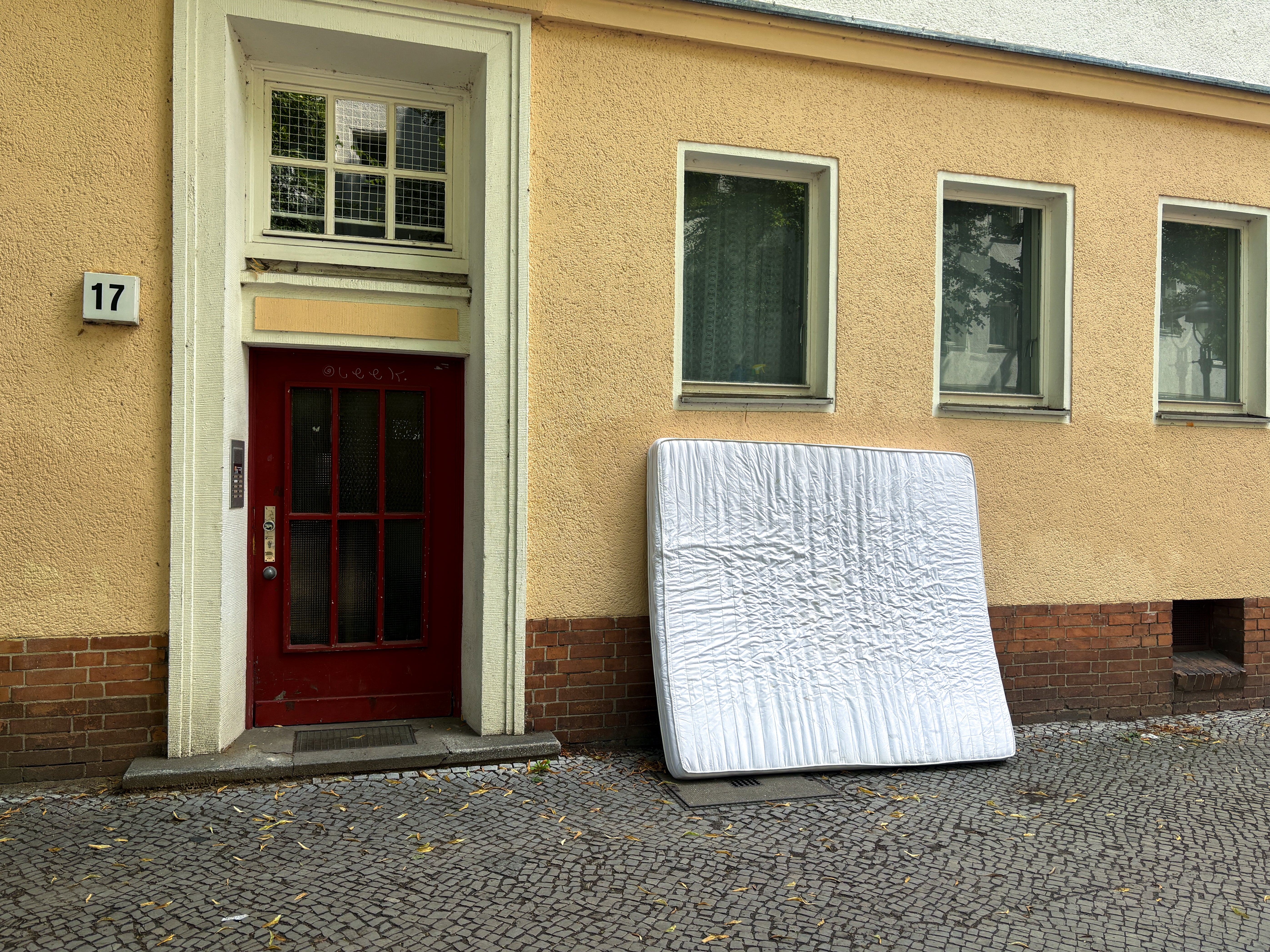 Artwork at Notagallery gallery in Berlin-Kreuzberg Checkpoint Charlie