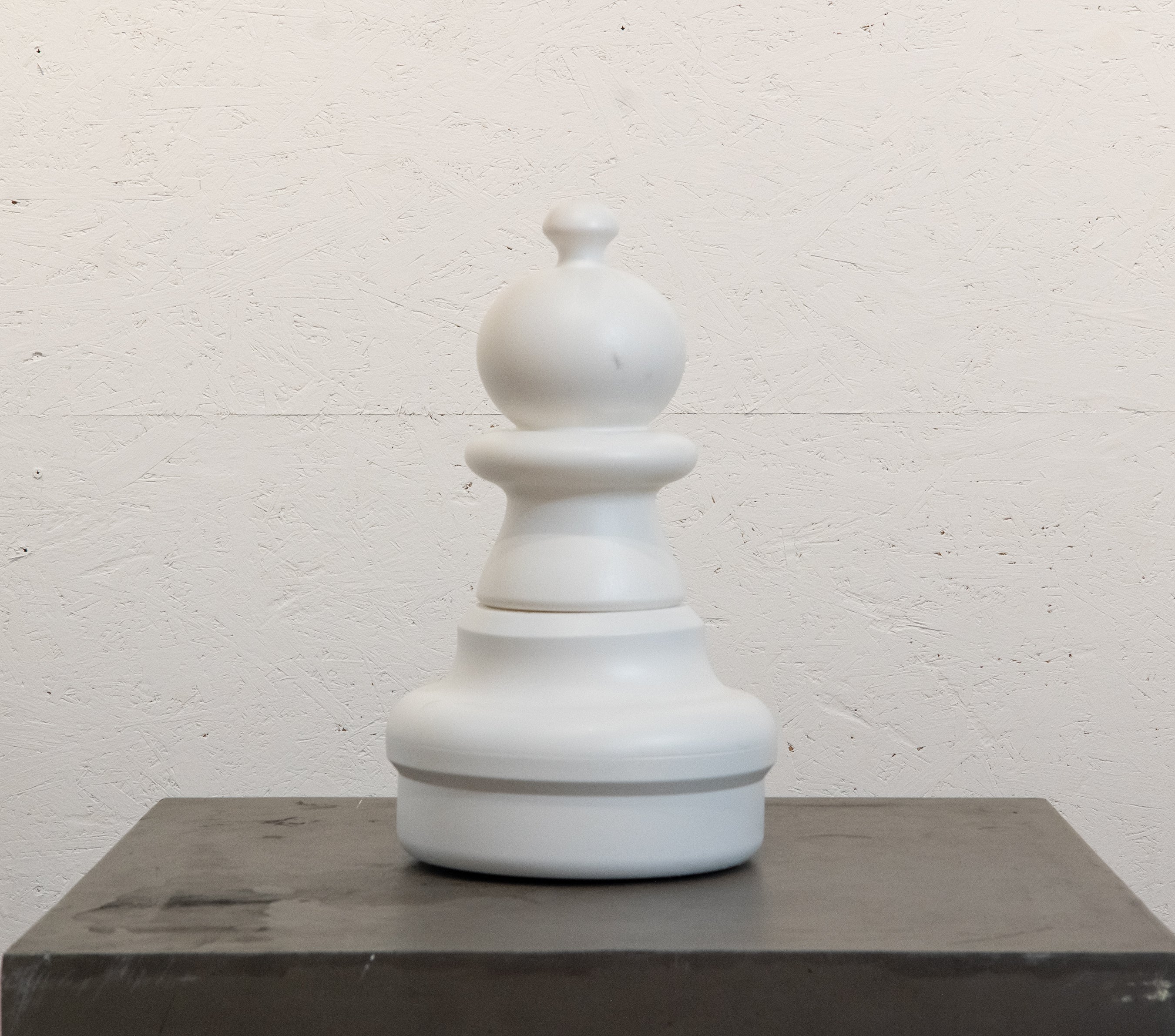 شاه مات I schāh māt I The King Is Dead – Bauer (Pawn)